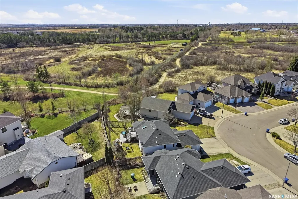 502 Le May Crescent Saskatoon SK S7S 1L1