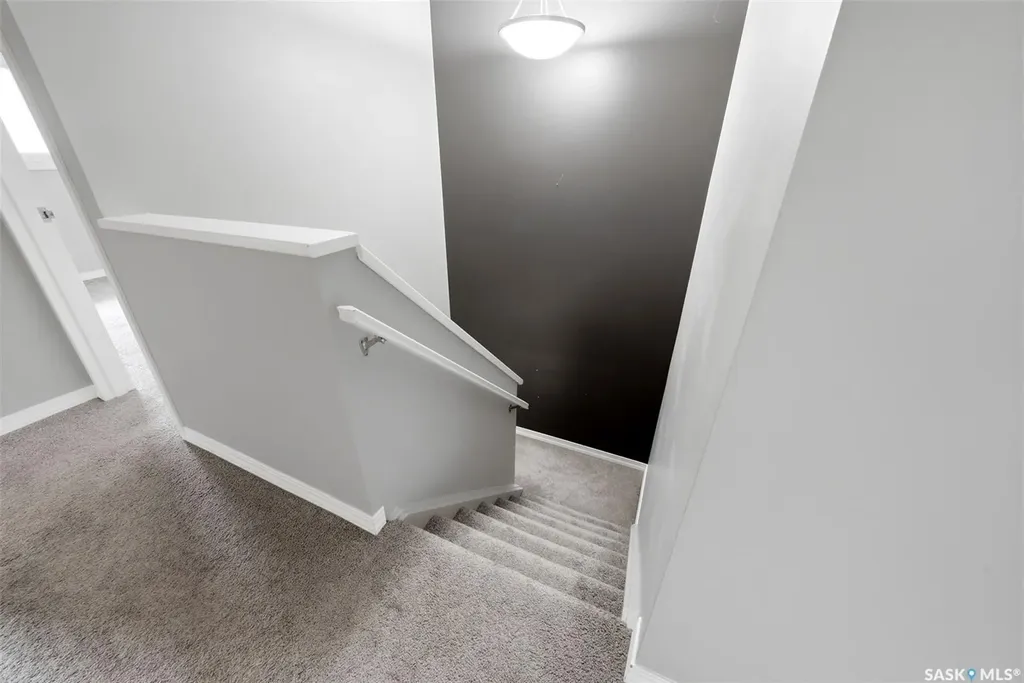 3834 Castle Road Regina SK S4S 6M7
