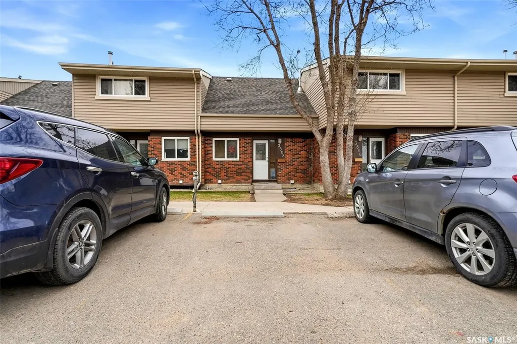 3834 Castle Road Regina SK S4S 6M7