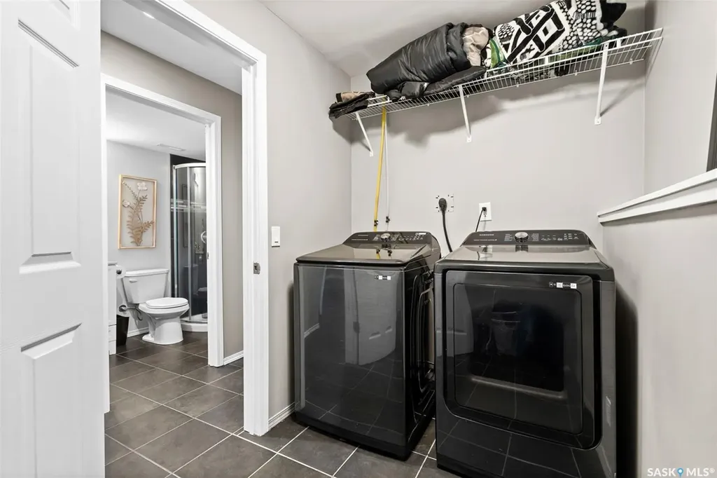 147 Blackstock Cove Saskatoon SK S7T 0H4
