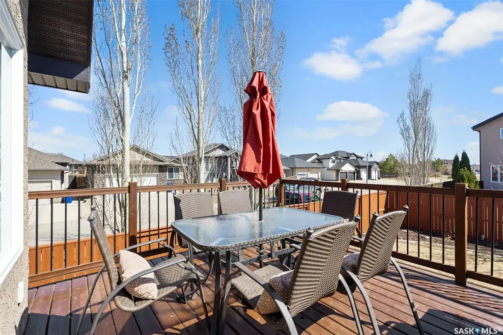 147 Blackstock Cove Saskatoon SK S7T 0H4