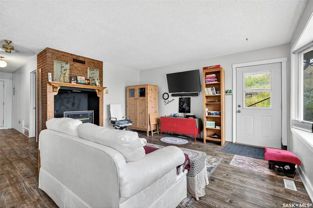 119 North Haven Road Marquis Rm No. 191 SK S6H 7T2
