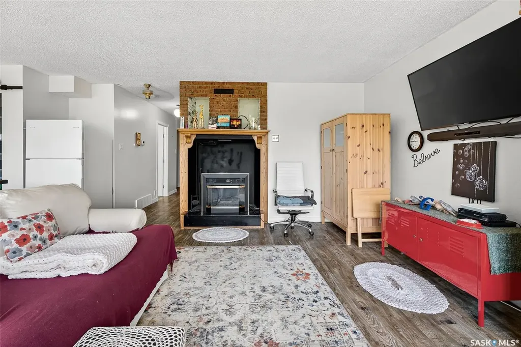 119 North Haven Road Marquis Rm No. 191 SK S6H 7T2