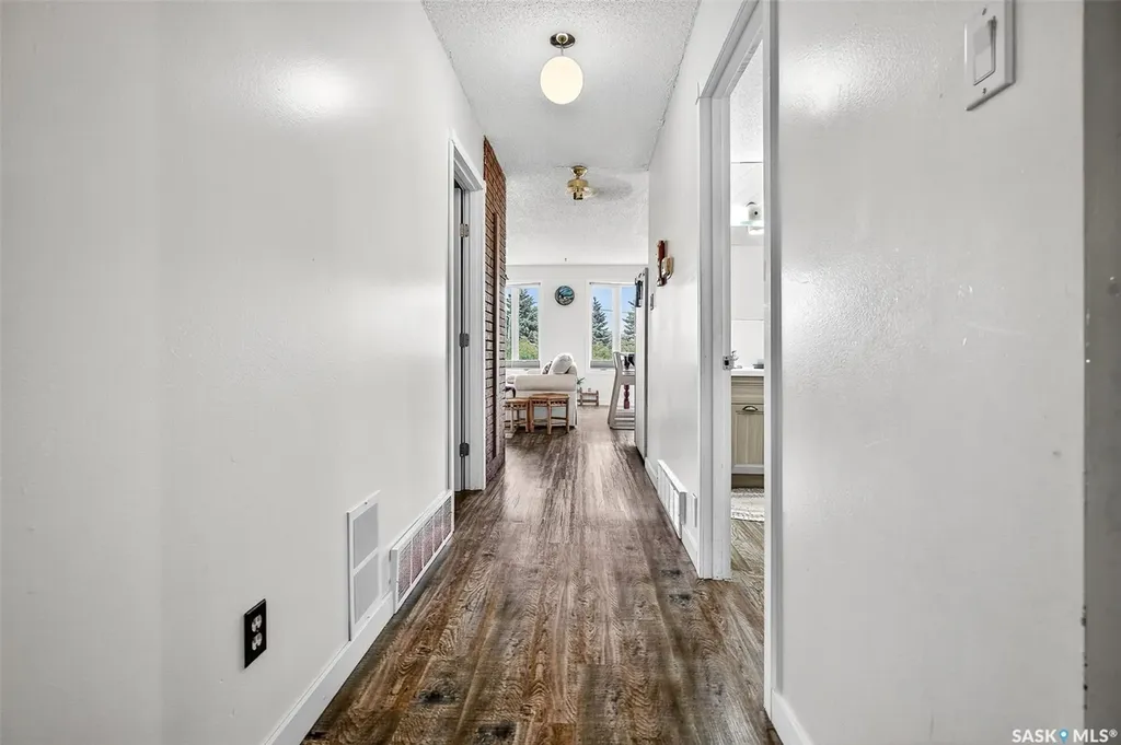 119 North Haven Road Marquis Rm No. 191 SK S6H 7T2
