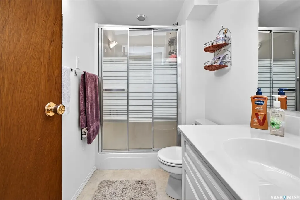 1380 Regal Crescent Moose Jaw SK S6H 7S2