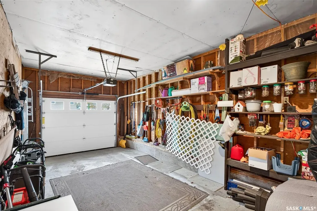 1380 Regal Crescent Moose Jaw SK S6H 7S2