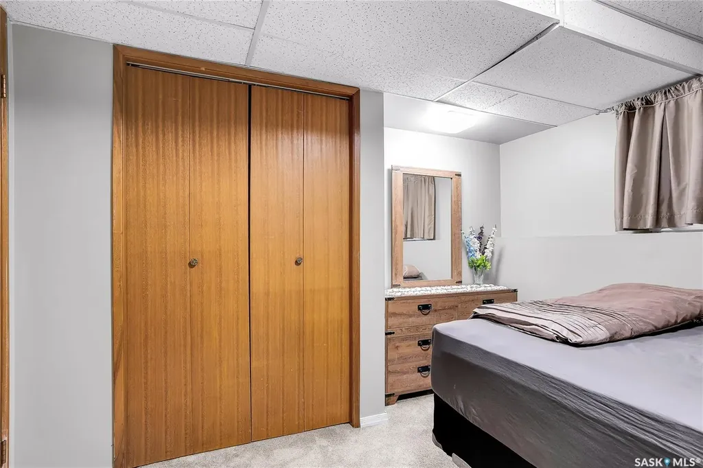 370 Kellins Crescent Saskatoon SK S7N 2X6