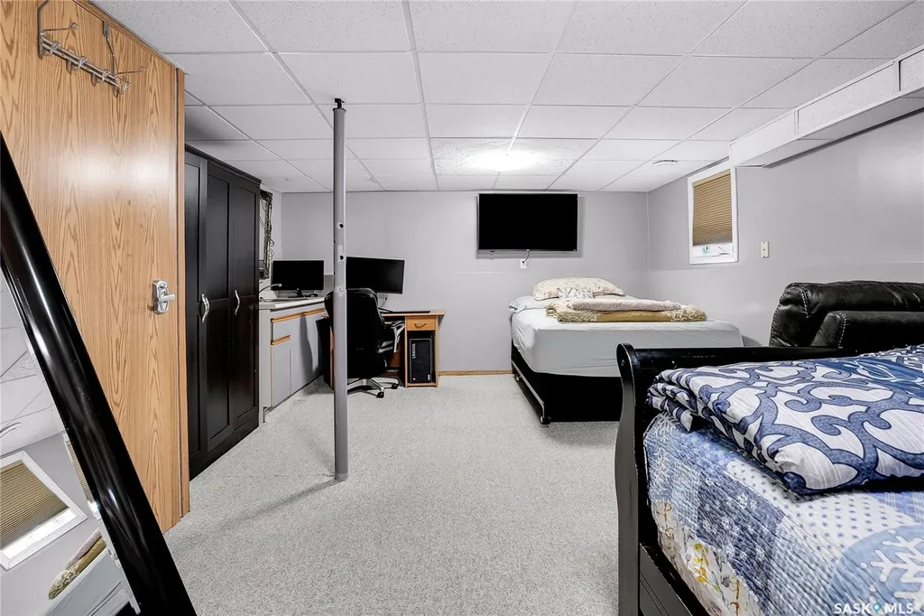 370 Kellins Crescent Saskatoon SK S7N 2X6