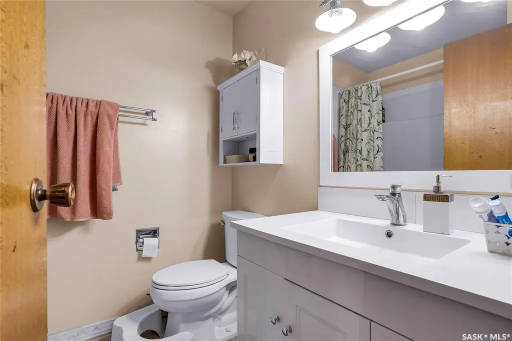 370 Kellins Crescent Saskatoon SK S7N 2X6