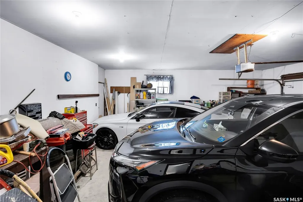 370 Kellins Crescent Saskatoon SK S7N 2X6