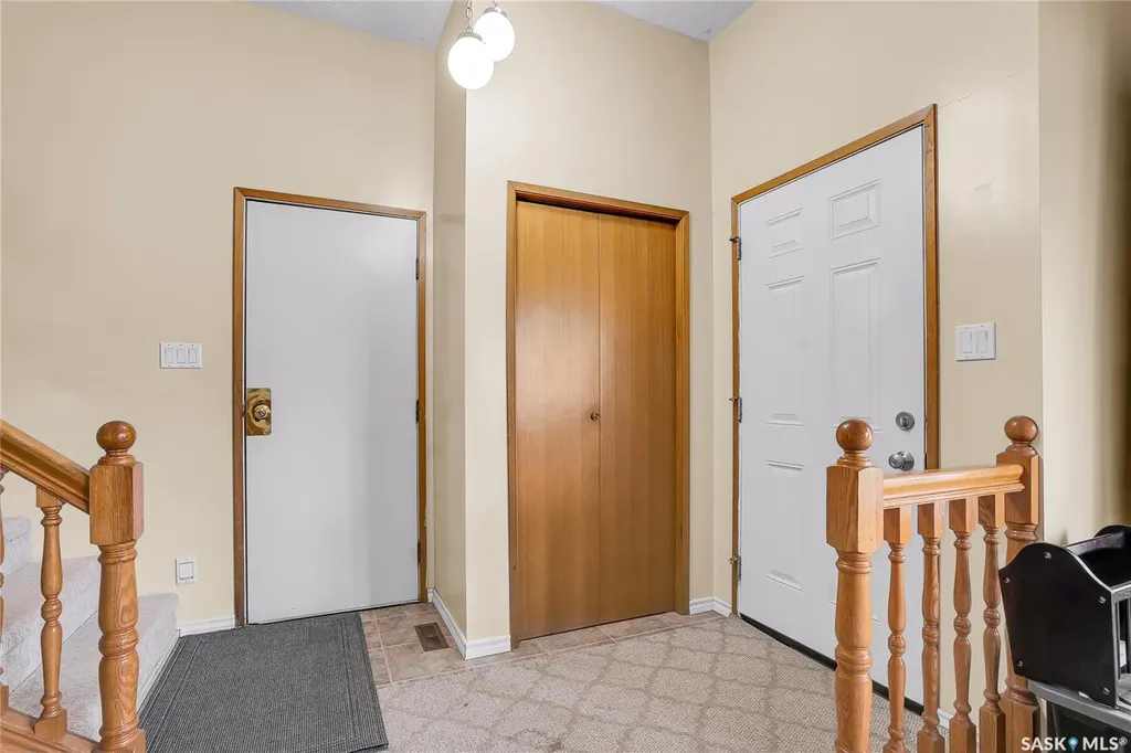 370 Kellins Crescent Saskatoon SK S7N 2X6