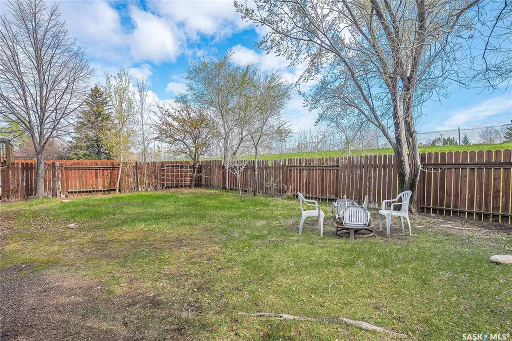 370 Kellins Crescent Saskatoon SK S7N 2X6