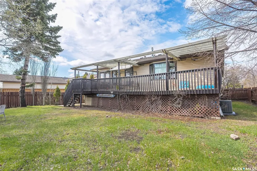 370 Kellins Crescent Saskatoon SK S7N 2X6