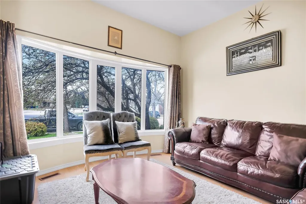 370 Kellins Crescent Saskatoon SK S7N 2X6