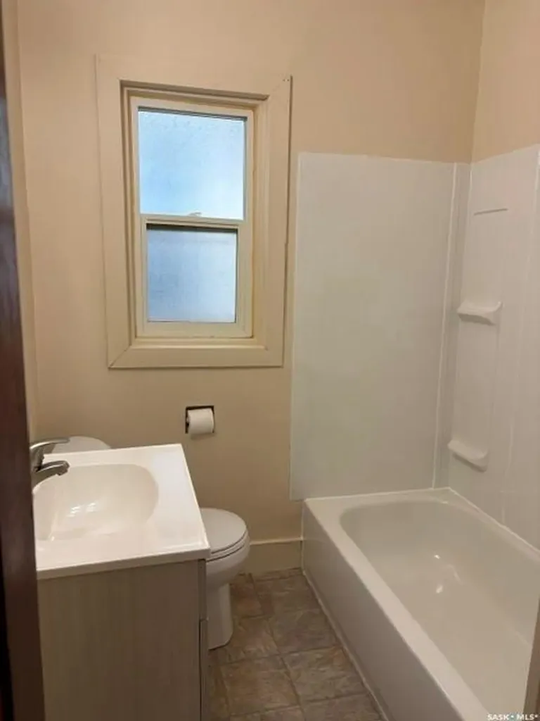 2230 Winnipeg Street Regina SK S4P 1H1