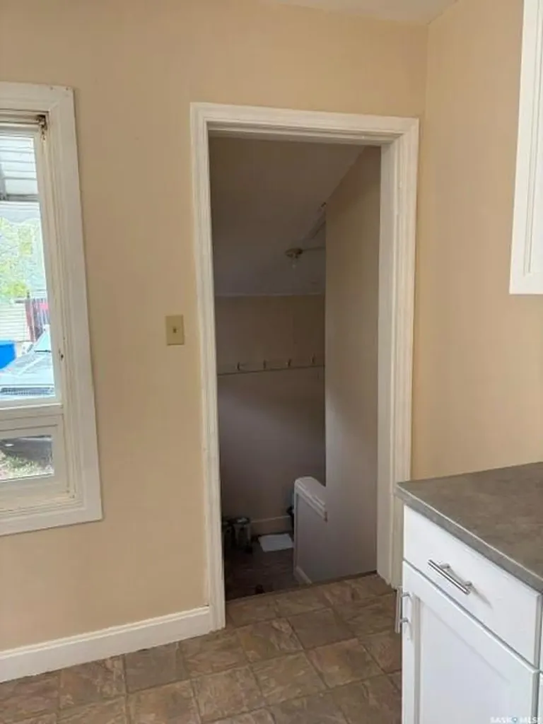 2230 Winnipeg Street Regina SK S4P 1H1