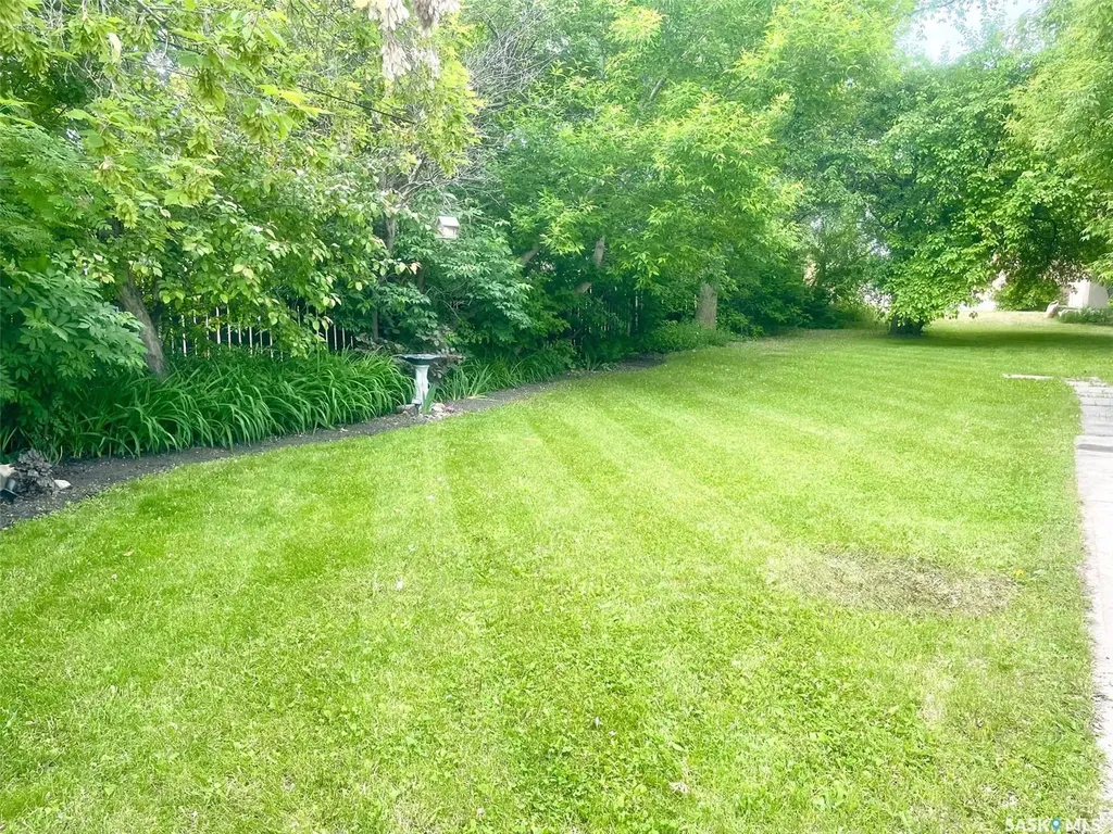 114 Gladstone Avenue S Yorkton SK S3N 2B5