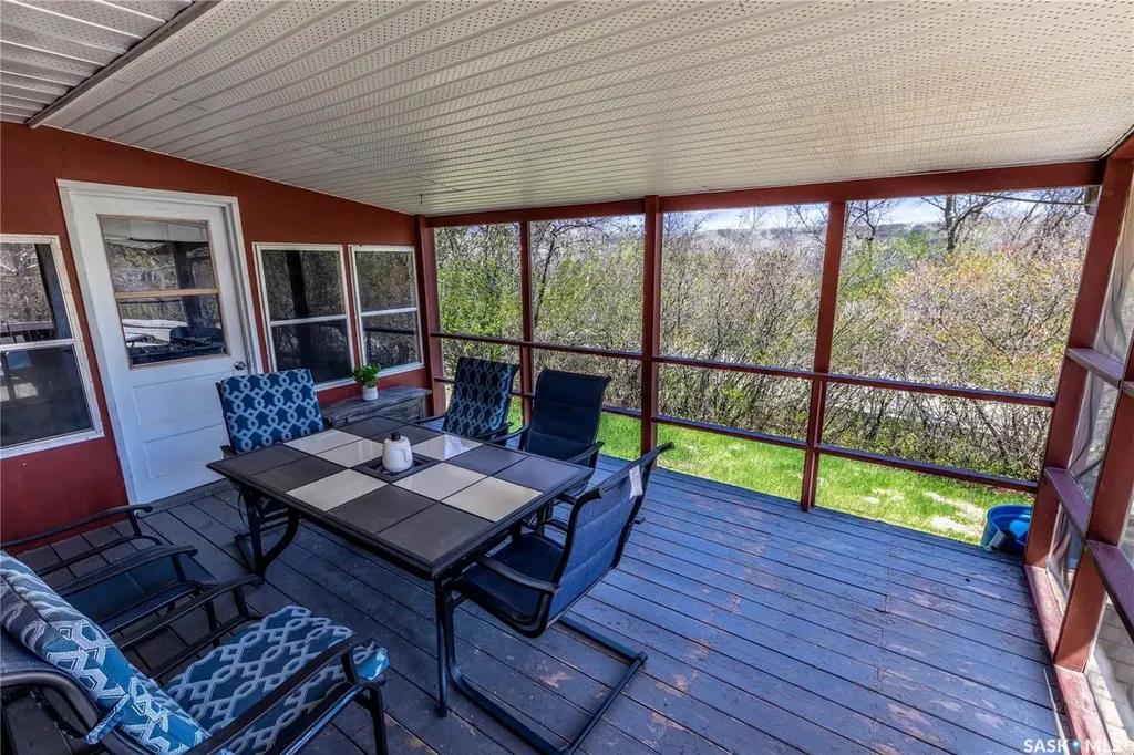 1041 Tatanka Drive South Lake SK S0H 0R0