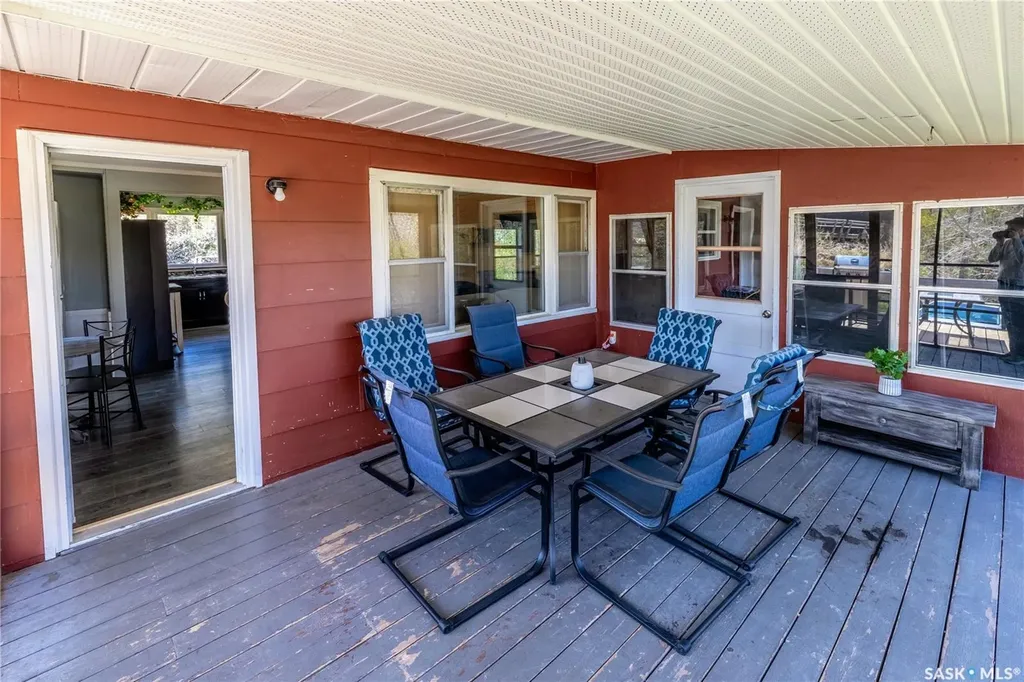1041 Tatanka Drive South Lake SK S0H 0R0