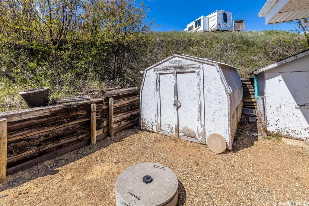 1041 Tatanka Drive South Lake SK S0H 0R0