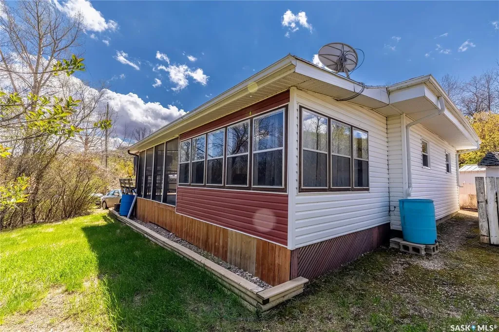 1041 Tatanka Drive South Lake SK S0H 0R0