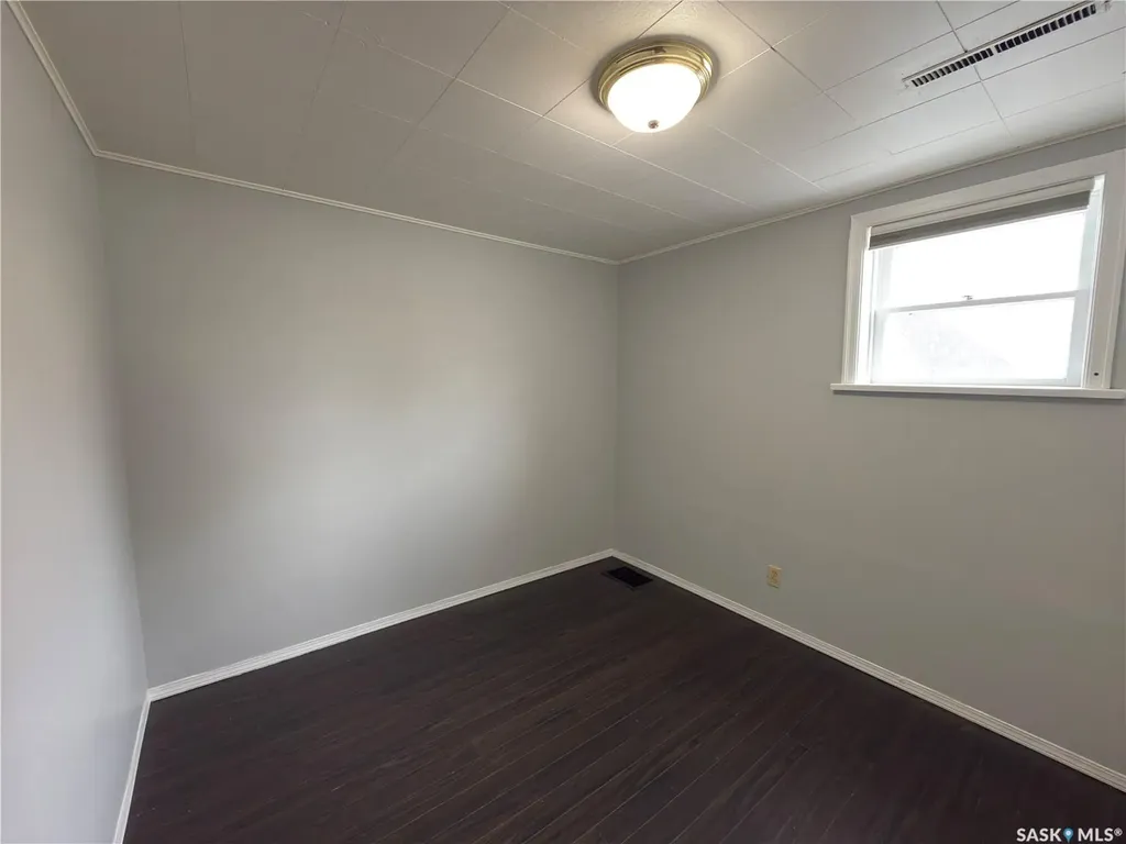 233 23rd Street W Prince Albert SK S6V 4L7
