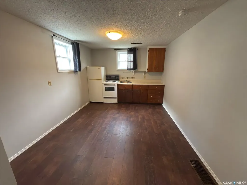 233 23rd Street W Prince Albert SK S6V 4L7