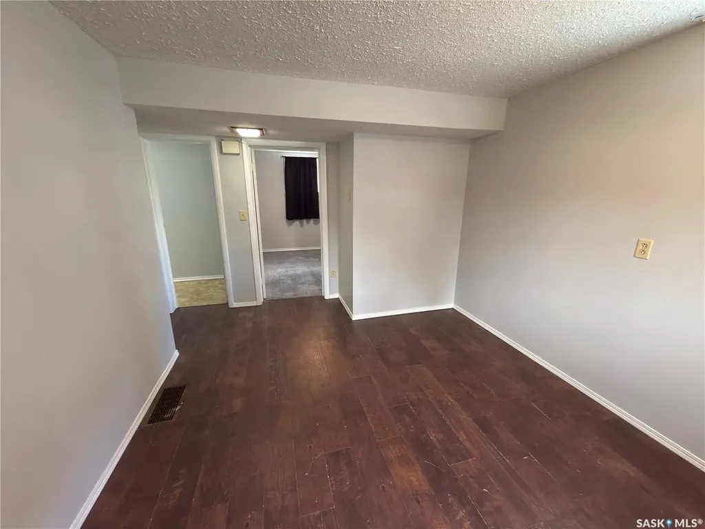 233 23rd Street W Prince Albert SK S6V 4L7