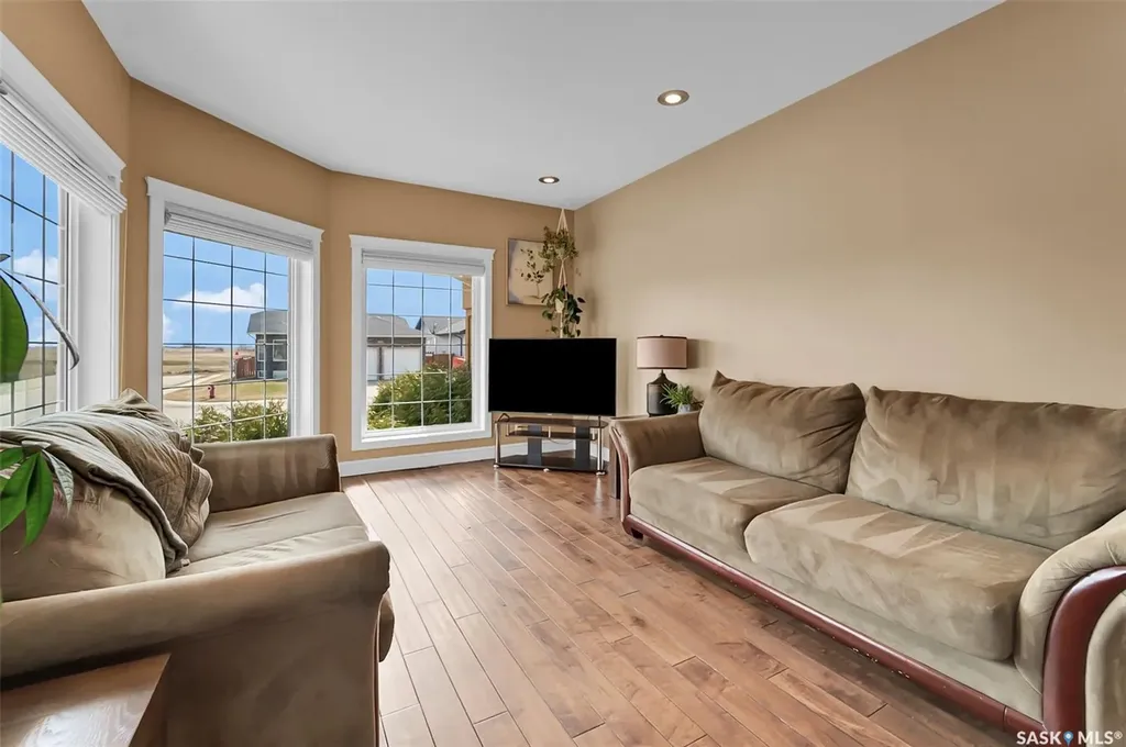177 Finch Crescent Langham SK S0K 2L0