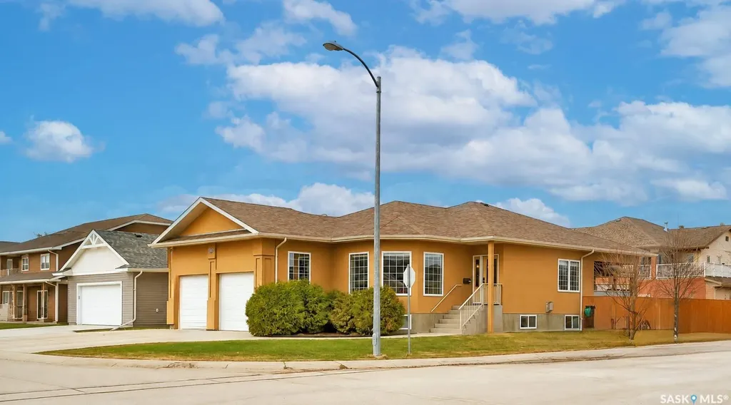 177 Finch Crescent Langham SK S0K 2L0