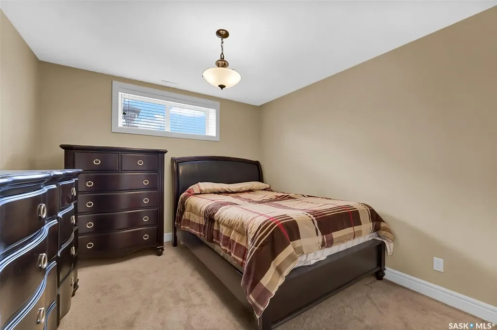 177 Finch Crescent Langham SK S0K 2L0