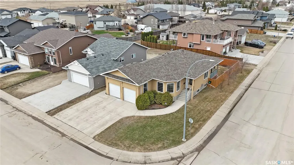 177 Finch Crescent Langham SK S0K 2L0