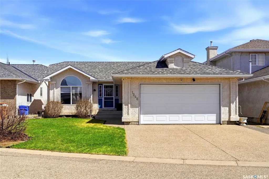 1248 Boehm Bay N Regina SK S4X 4M2