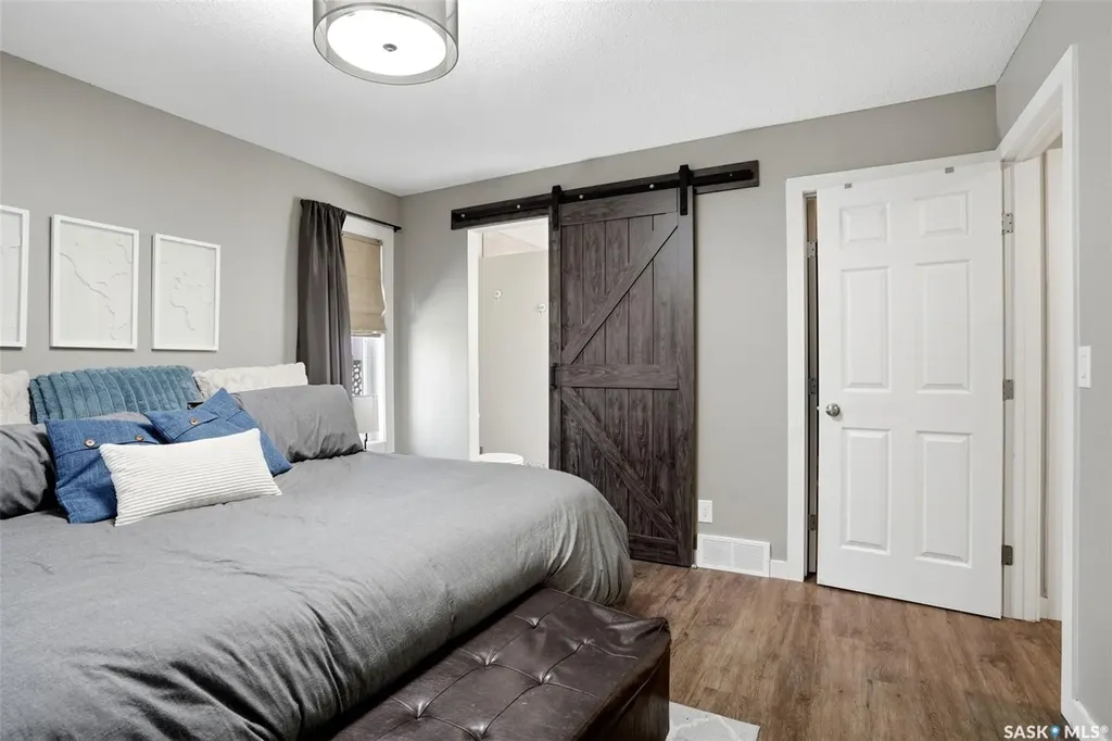1248 Boehm Bay N Regina SK S4X 4M2