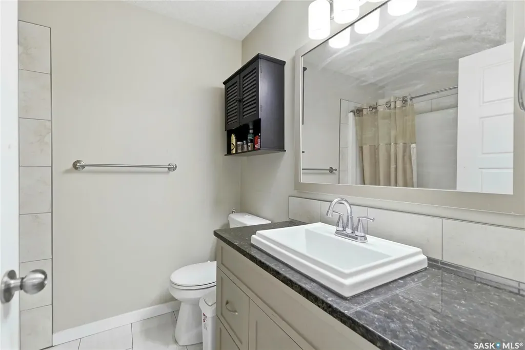 5417 Whereatt Road Regina SK S4W 0K3