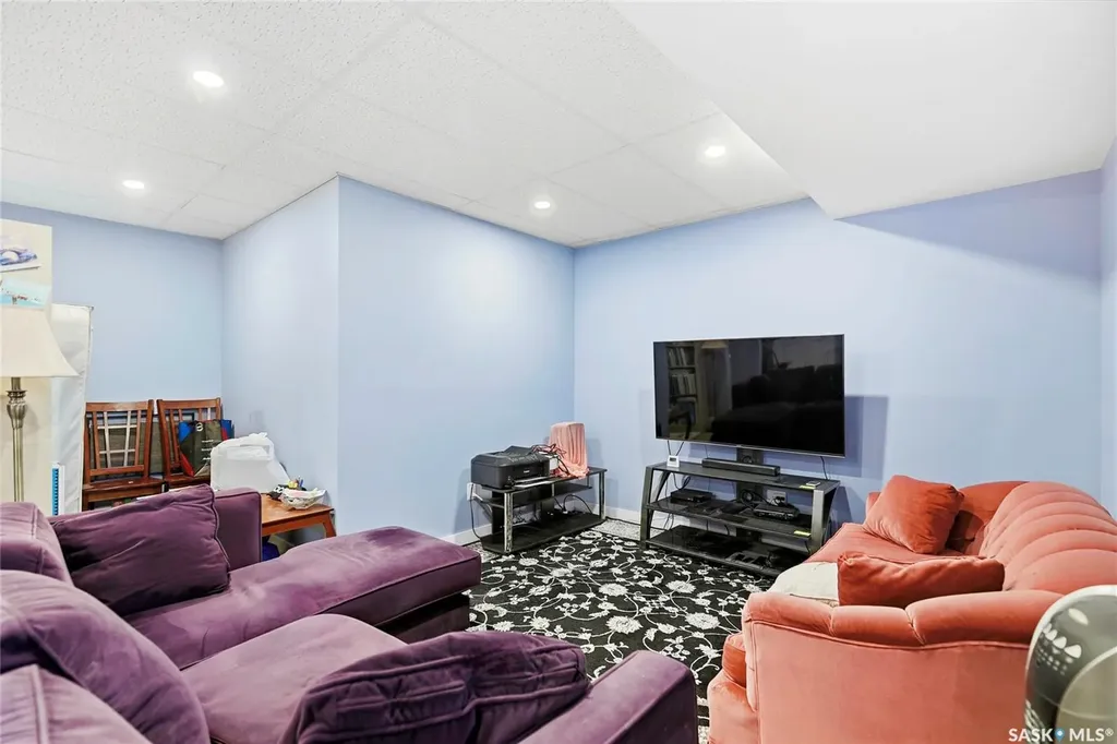 5417 Whereatt Road Regina SK S4W 0K3