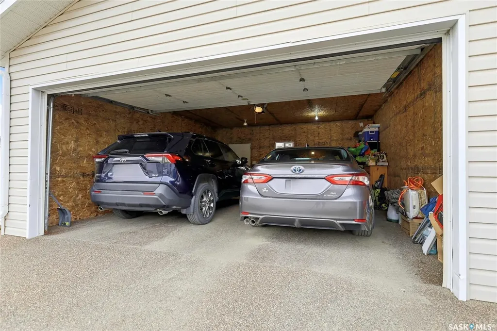 5417 Whereatt Road Regina SK S4W 0K3