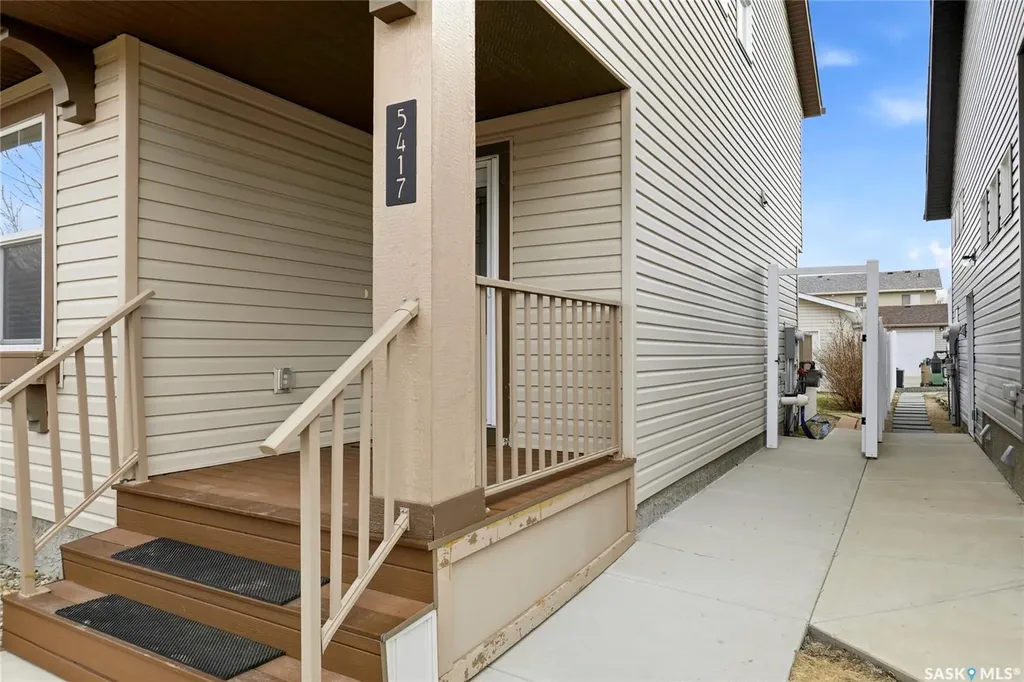 5417 Whereatt Road Regina SK S4W 0K3