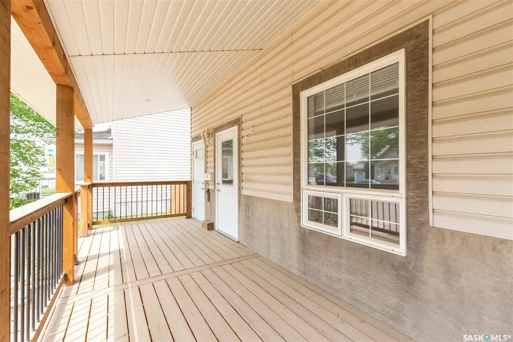 66 Athabasca Street W Moose Jaw SK S6H 2B5