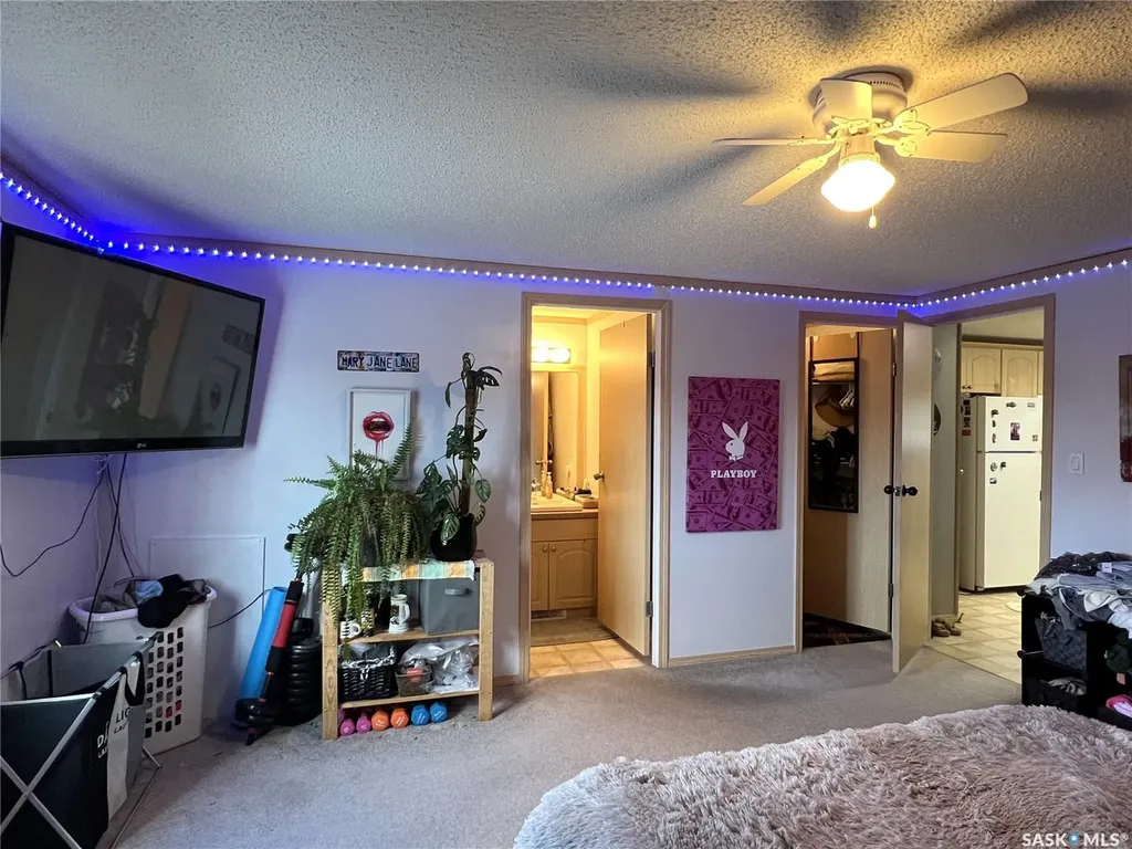 514 6th Avenue E Meadow Lake SK S9X 1J3