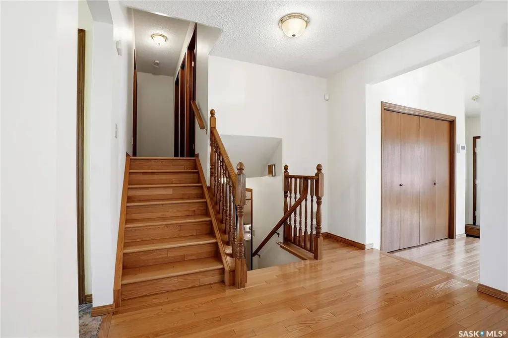227 Flavelle Crescent Saskatoon SK S7L 6L1