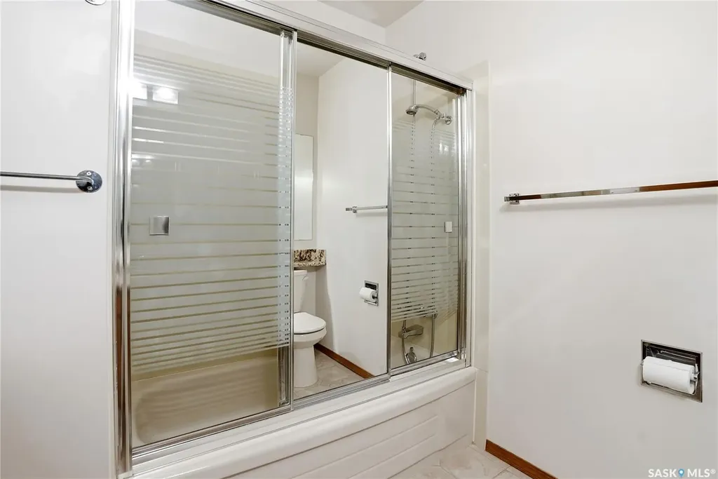 227 Flavelle Crescent Saskatoon SK S7L 6L1