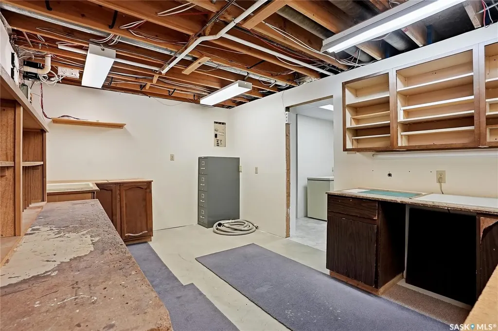 227 Flavelle Crescent Saskatoon SK S7L 6L1