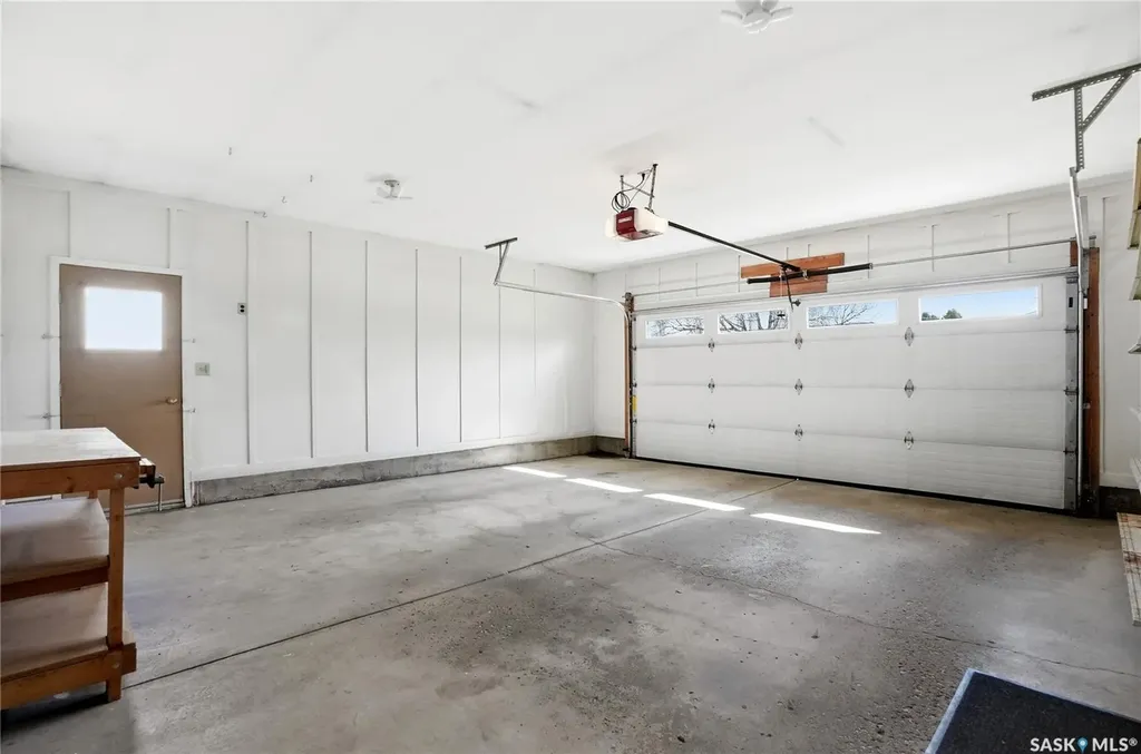 227 Flavelle Crescent Saskatoon SK S7L 6L1