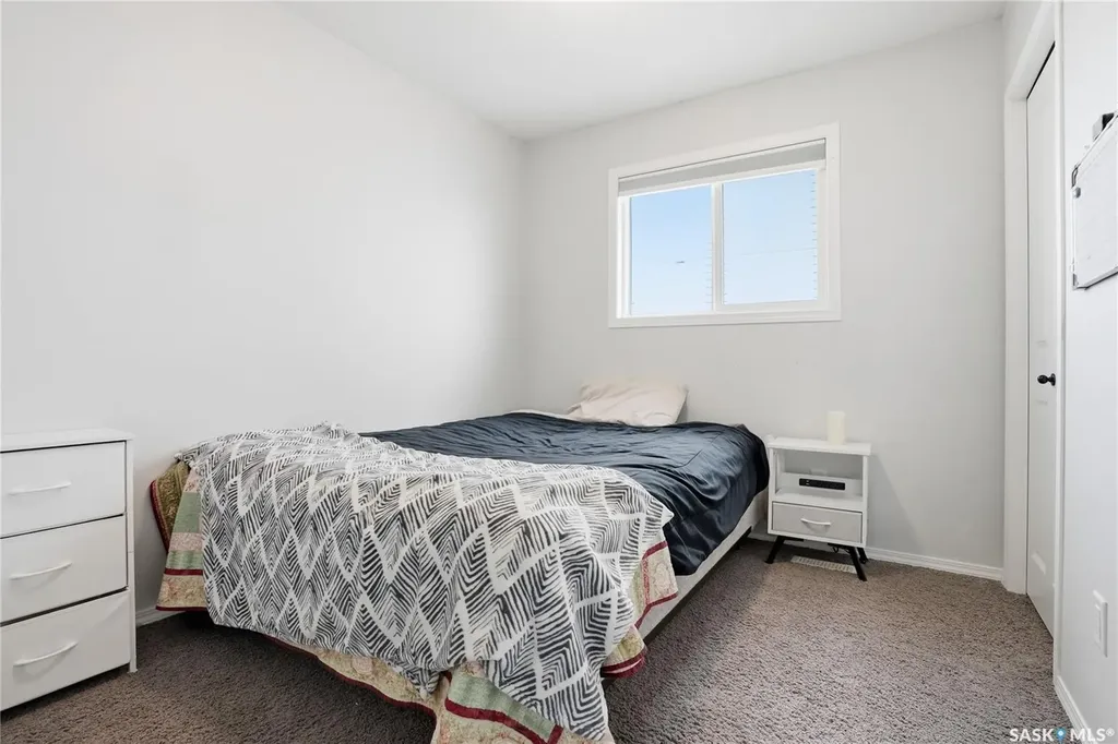 232 Enns Crescent Martensville SK S0K 0A2