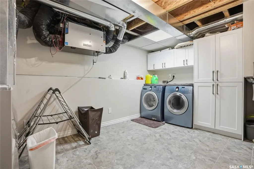 232 Enns Crescent Martensville SK S0K 0A2