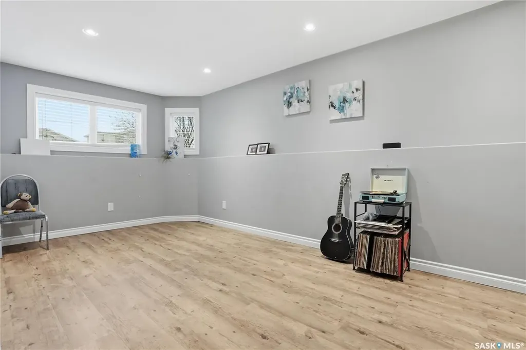 232 Enns Crescent Martensville SK S0K 0A2