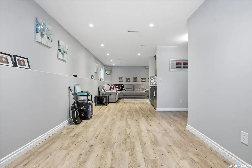 232 Enns Crescent Martensville SK S0K 0A2