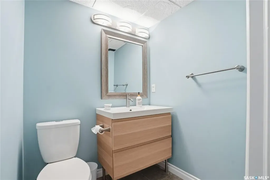 232 Enns Crescent Martensville SK S0K 0A2