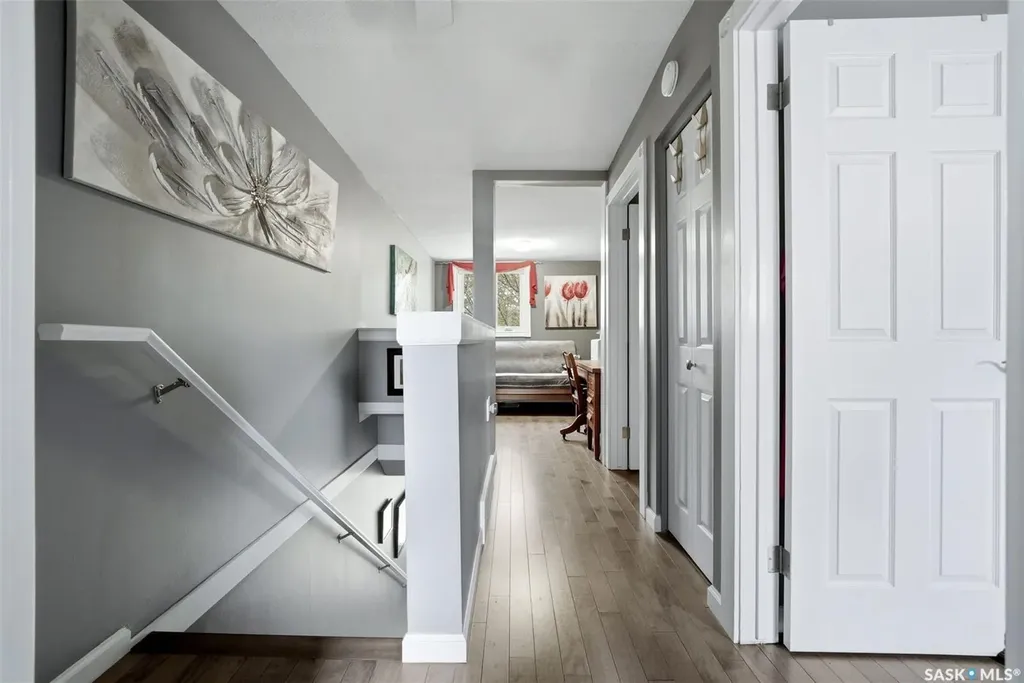 35 Spruceview Road Regina SK S4R 0E1